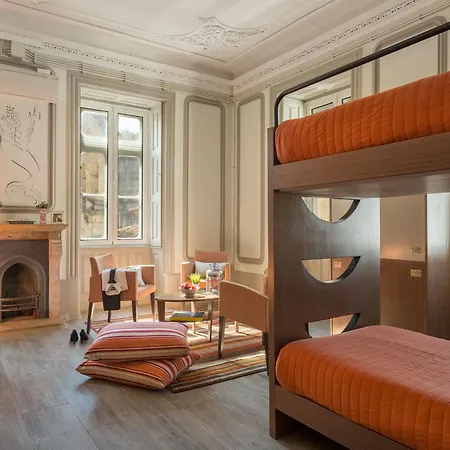 セレナータ ホステル ホステル *