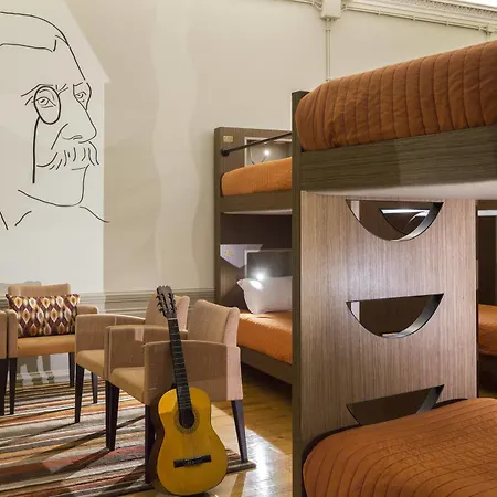 Serenata Hostel Coimbra